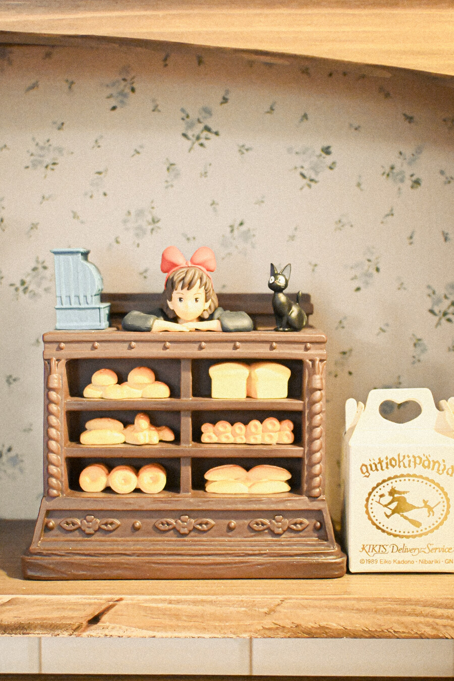 마녀배달부 키키 덕후 방_16.jpg