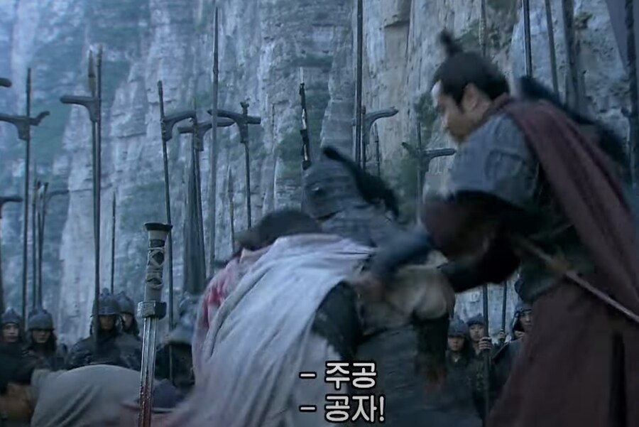 진삼국무쌍) 주인공에게 호의적이고 플러팅하는게 이상하지 않은 이유_6.png