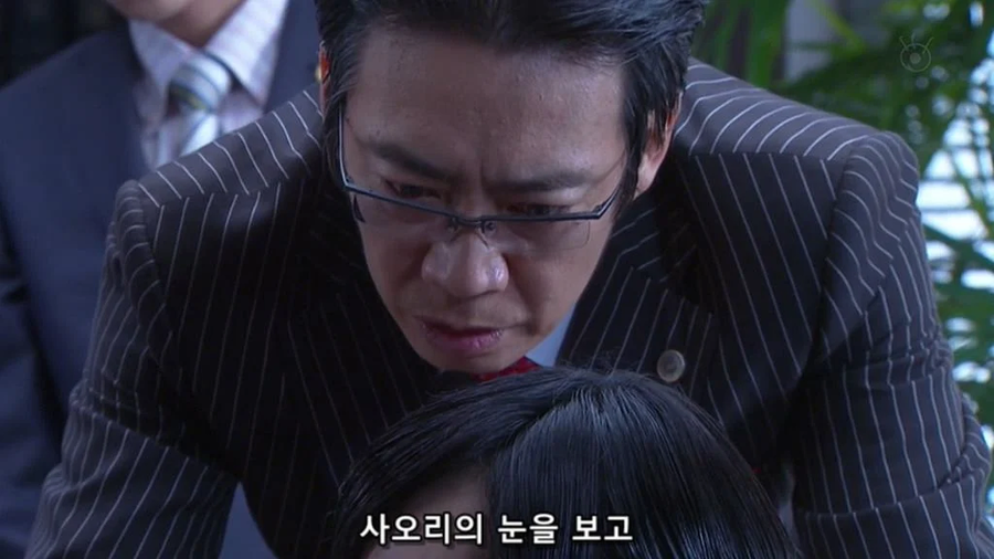법정싸움에서 이길려고 3살도 안된 아이한테 실험을...(?)_1.webp