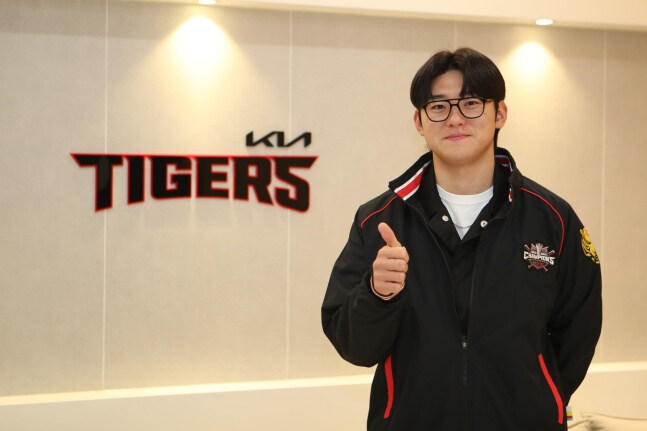 [공식발표] KIA 김도영, 이정후 제쳤다! 연봉 5억원에 재계약... KBO_1.jpg