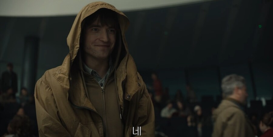 봉준호 신작 [미키 17] 주인공이 개고생을 하게 된 이유_7.jpg