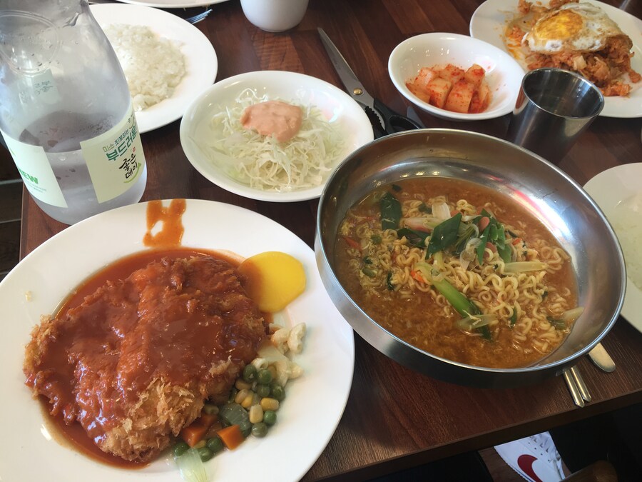 채팅방에 올렸다가 정리해 보는 돈가스 모음집._18.jpg