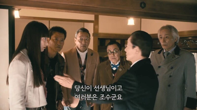 학창시절에 썼던 흑역사가 아직도 굴러다니는걸 알게된 형사아저씨_10.jpg