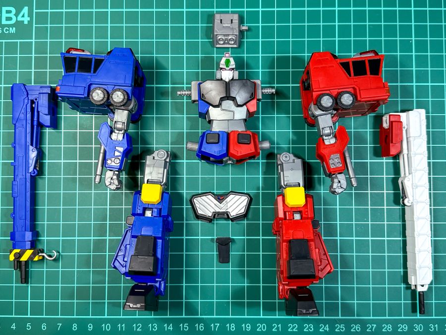 HG 초룡신 조립 + 변형 / 합체 과정 소개_80.jpg