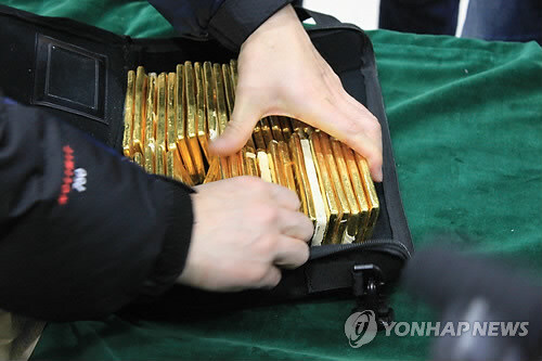 1억원 받기 vs 양아치 외모로 바뀌고 60억원 받기.jpg_3.jpg