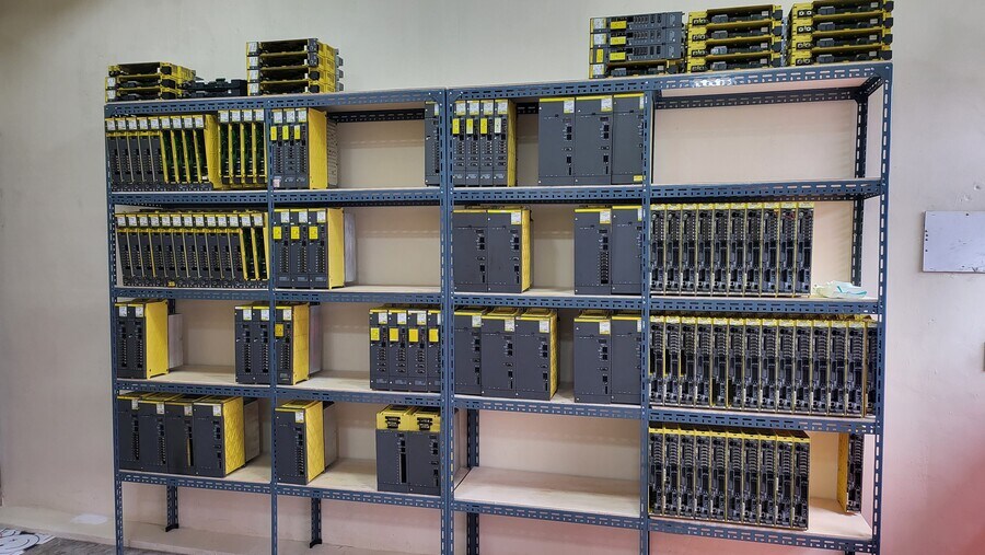 30대 중반 공돌이의 , 2025년 사무실 최신근황_7.jpg