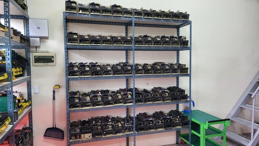 30대 중반 공돌이의 , 2025년 사무실 최신근황_9.jpg