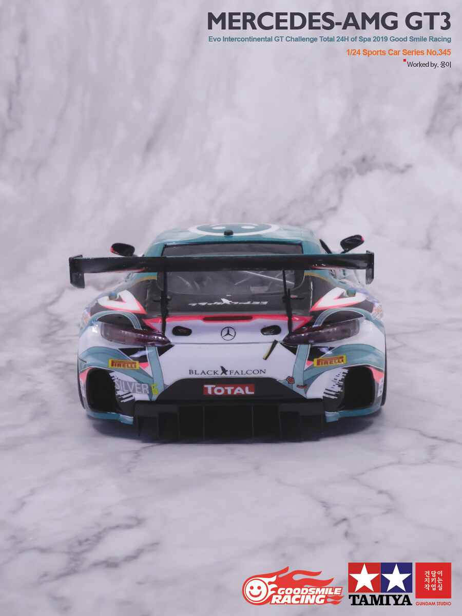 1/24 Mercedes AMG-GT3 Evo GoodSmileRacing_10.jpg