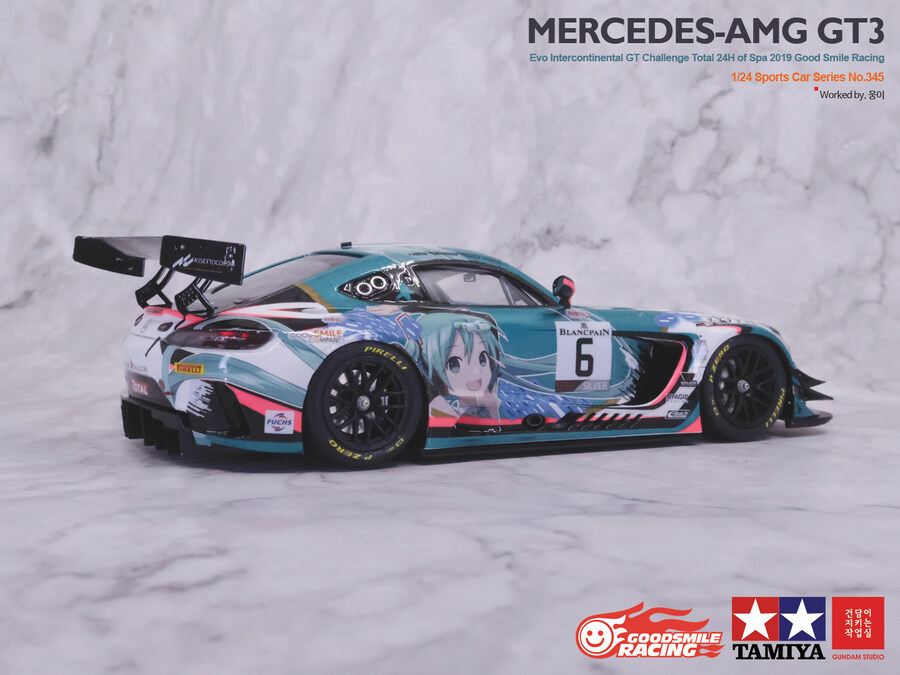 1/24 Mercedes AMG-GT3 Evo GoodSmileRacing_13.jpg