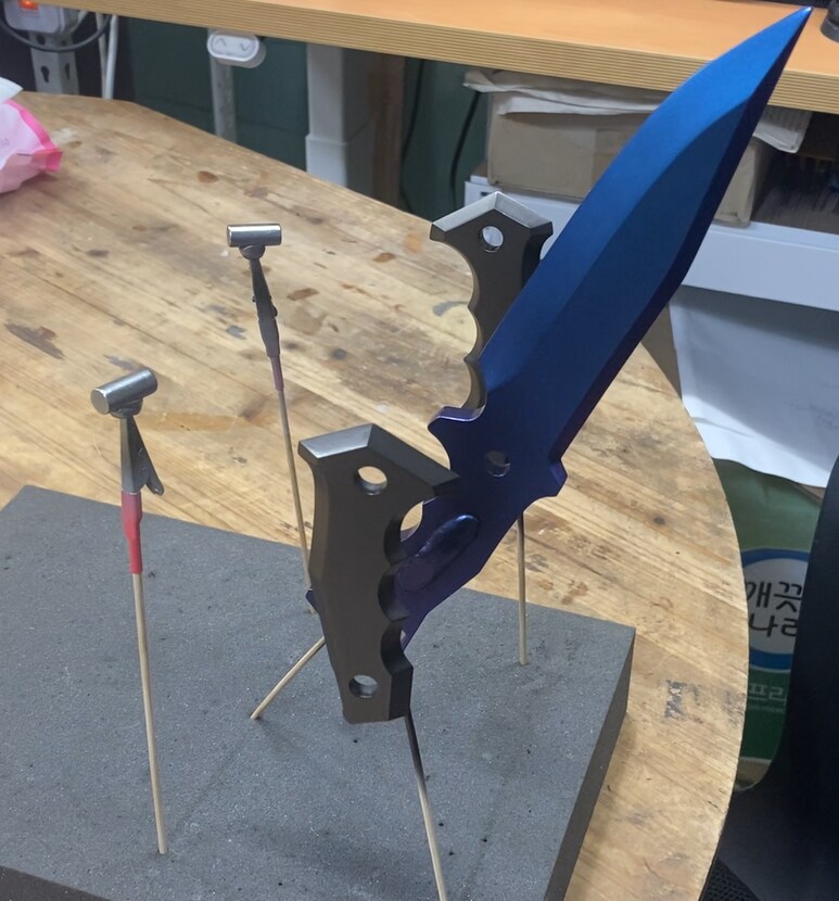 3D 프린터로 만든 발로란트 프리즘 칼_18.png