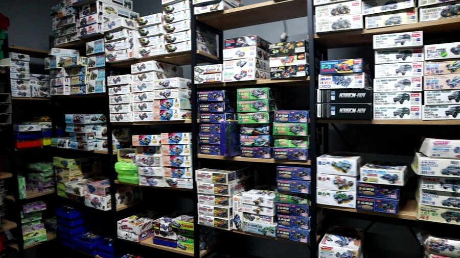 고전프라 / 미니카에 빠진 사람의 지하 창고_10.png