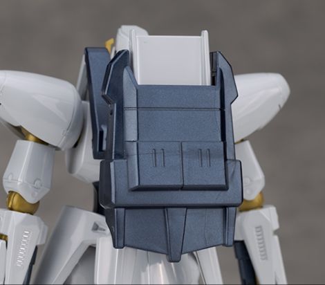 HG 1/144 엘가임 [스페셜 코팅] 해외 리뷰_23.jpg