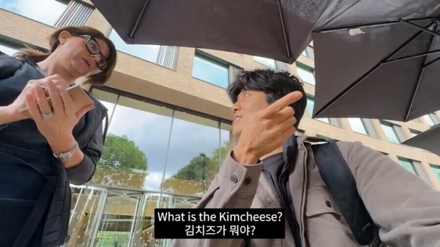 한국인 손님을 무척 부담스러워 하는 런던 햄버거집_2.jpg