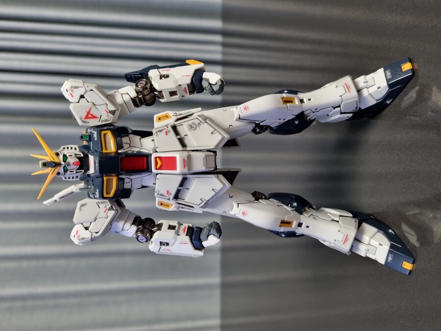 [RG] 뉴 칸담 (ν건담)_1.jpg