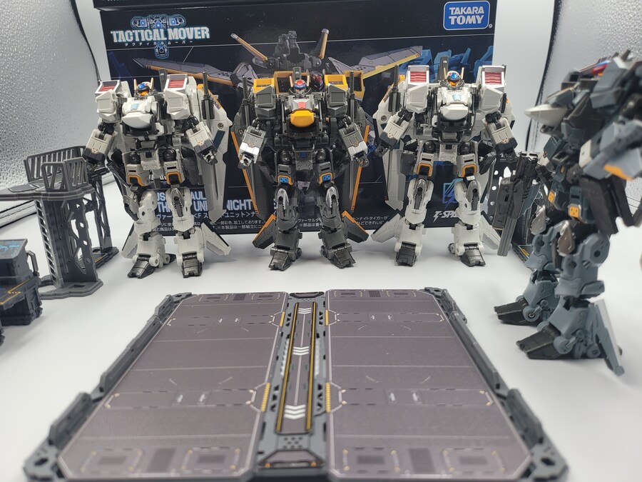 다이아클론) 호루스 버설터 나이트 타이거 & 스톰 세이버_15.jpg