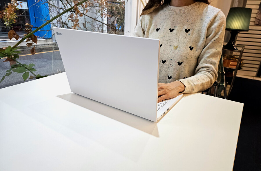[네이버] LG 라이젠 울트라PC NVME256GB 노트북 (49만원대혜택가)_2.jpg