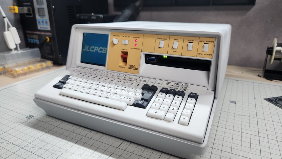 1/2사이즈 IBM5100 미니 PC 케이스를 만들어 봤습니다._1.jpg