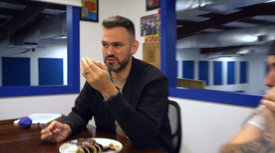 한국 음식 티어 정리 하는 미국 유튜버_7.jpg