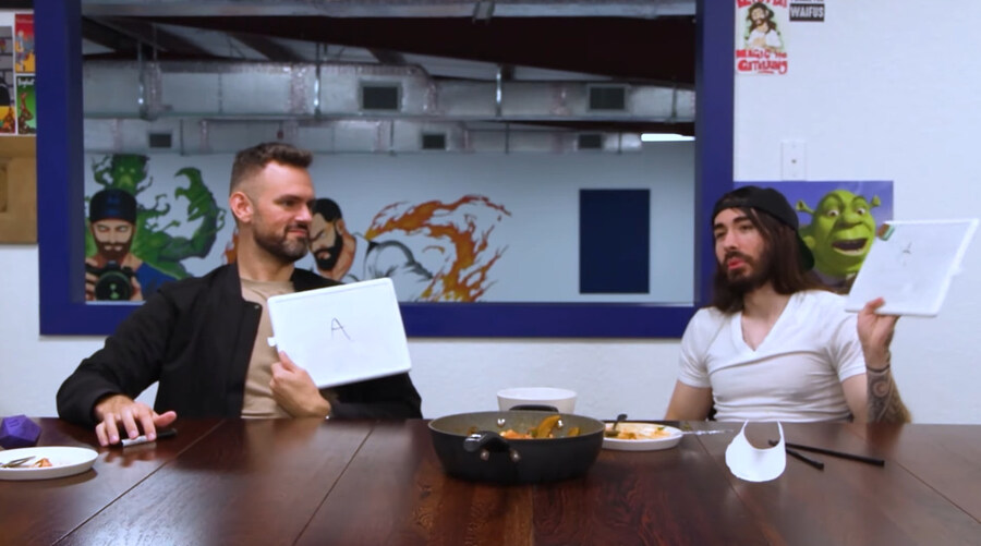 한국 음식 티어 정리 하는 미국 유튜버_25.jpg