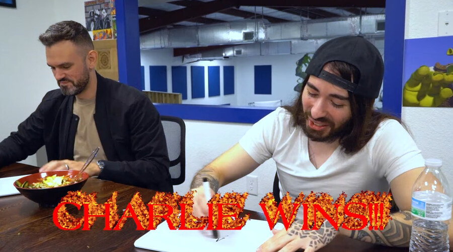 한국 음식 티어 정리 하는 미국 유튜버_102.jpg