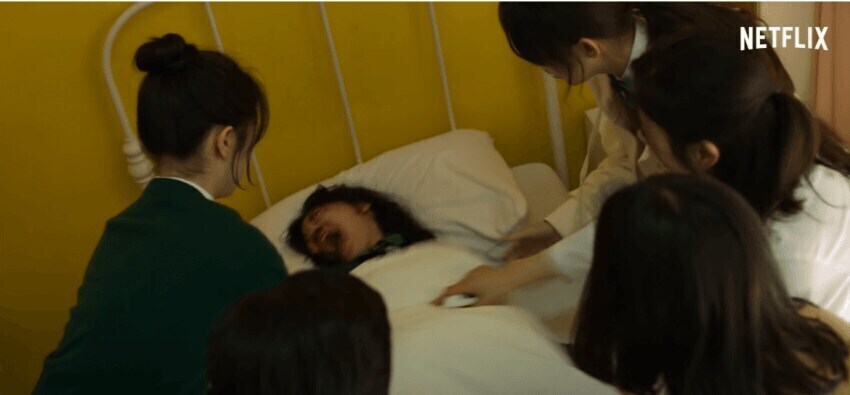 좀비사태에서 군대가 유능하면 생기는 일_1.jpg