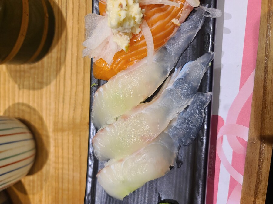 에모이 쌀국수 그리고 상무초밥_6.jpg