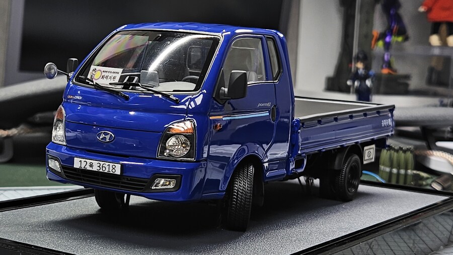 1/24 포터2 고기동 화력지원 차량(K-HIMARS) 완성기_1.jpg