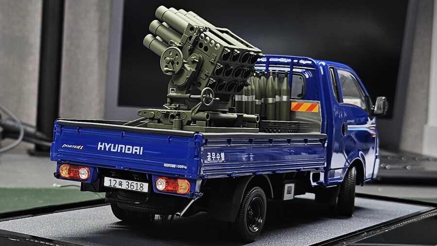 1/24 포터2 고기동 화력지원 차량(K-HIMARS) 완성기_5.jpg