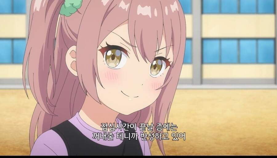 전학오자마자 반 전체를 휘어잡은 여초딩.jpg_16.jpg