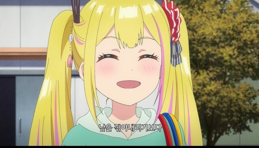 전학오자마자 반 전체를 휘어잡은 여초딩.jpg_24.jpg