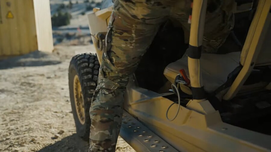 요즘 방산업체 홍보 근황_6.jpg