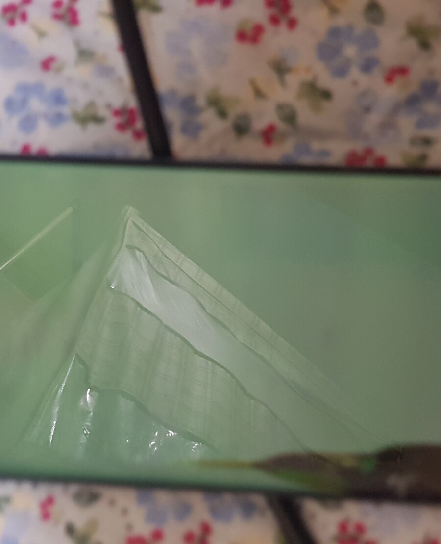 휴대폰) 케이스가 있건 없건 깨질놈은 깨짐_1.jpg