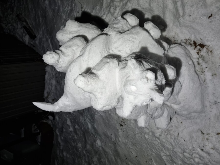 건담 캠퍼 눈사람_5.jpg