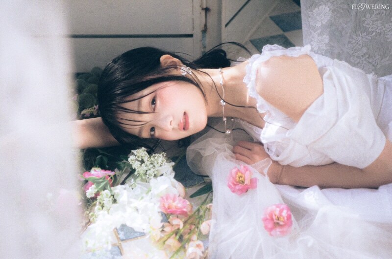 규빈 첫 미니 앨범 [Flowering] 3차 콘셉트 포토.jpg_3.jpg