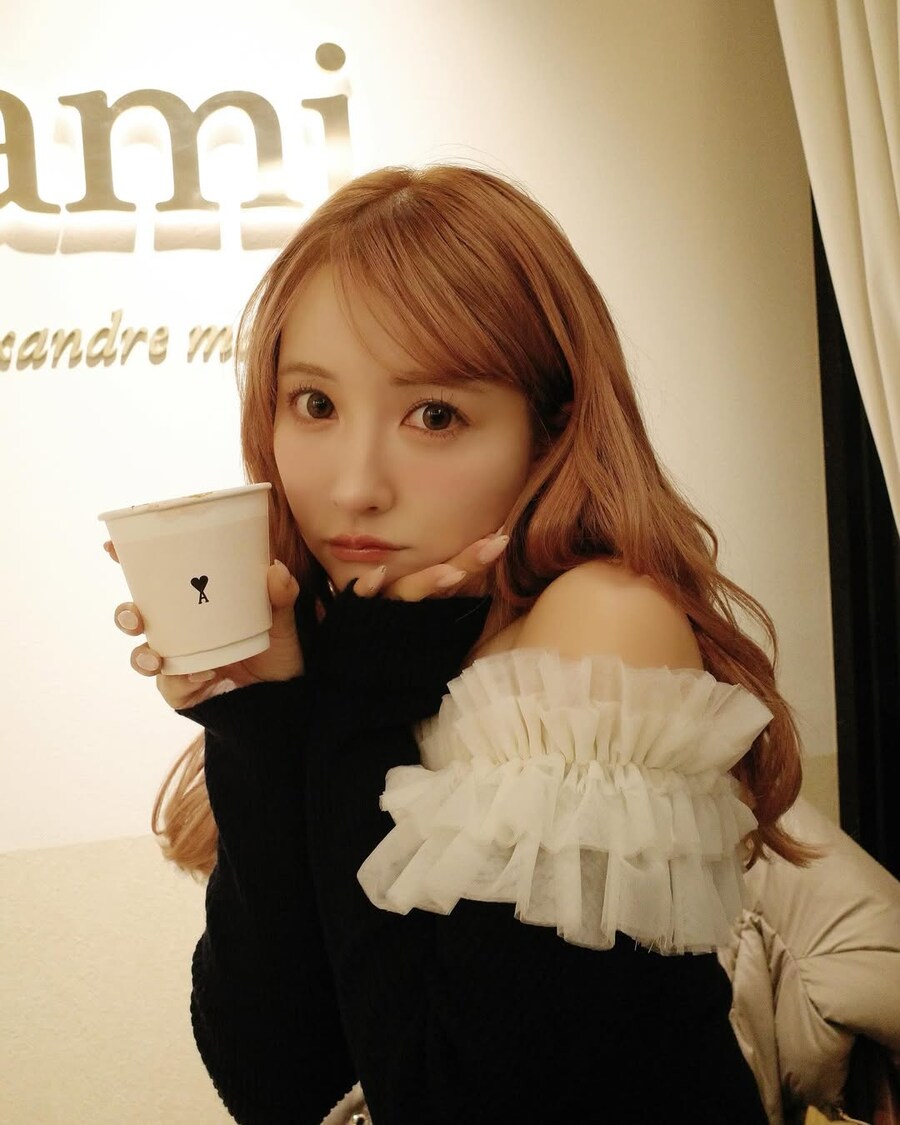 은퇴한 누님 최신 근황_1.jpg