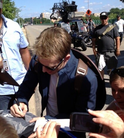 미키 17 솔직히 재미없는데?_1.jpg