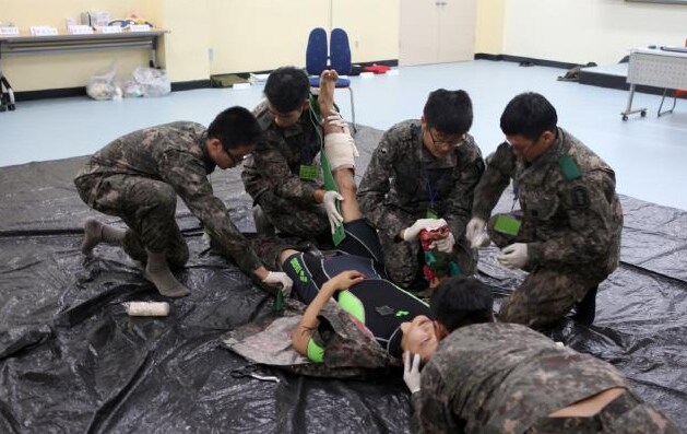 요즘 군대 모르는 늙은이들 꼽주는걸로 추천 빨다가_2.png