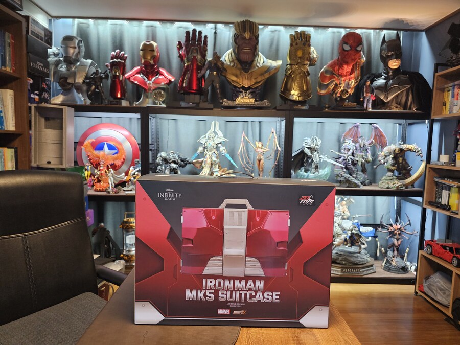 [핫토이 & ZD toys] 아이언맨 마크5 슈트업 & 케이스_1.jpg