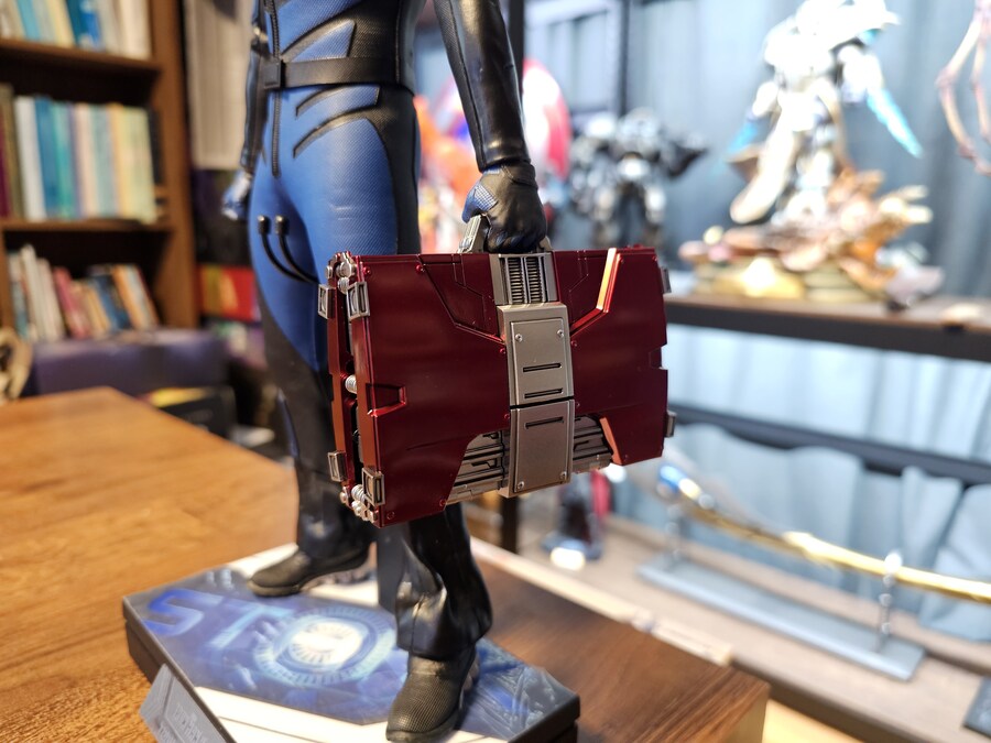 [핫토이 & ZD toys] 아이언맨 마크5 슈트업 & 케이스_11.jpg