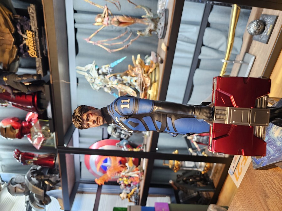 [핫토이 & ZD toys] 아이언맨 마크5 슈트업 & 케이스_12.jpg