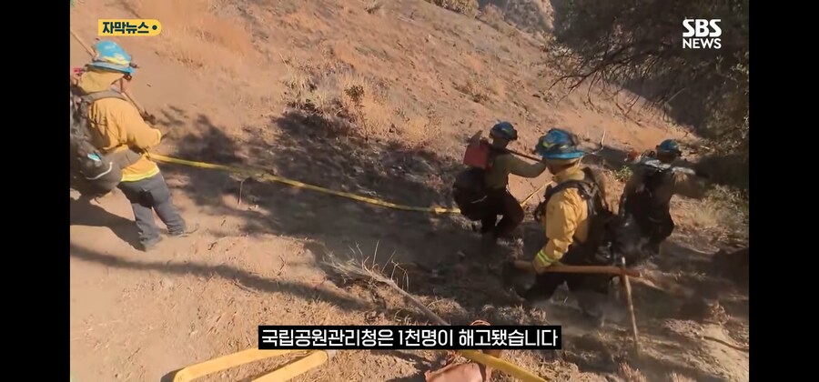 트럼프가 해고한 핵무기 관리 공무원들 복직 연락 두절_4.jpg