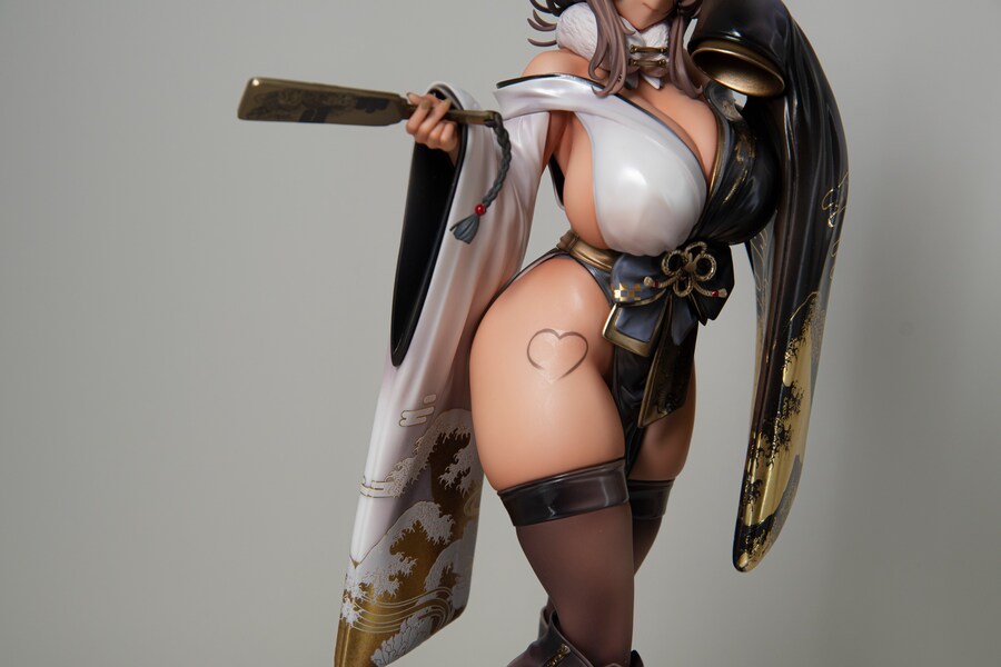 니케 토끼 자매 피규어_3.jpg