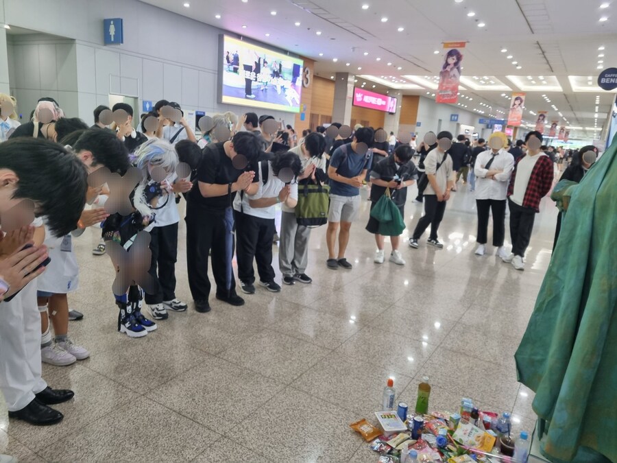 동상 코스프레의 장단점_4.jpg