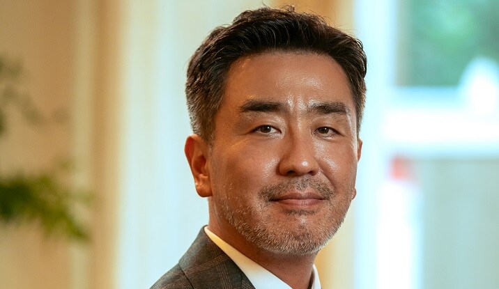 대한민국 유일무이한 치킨 전문 배우_5.jpg