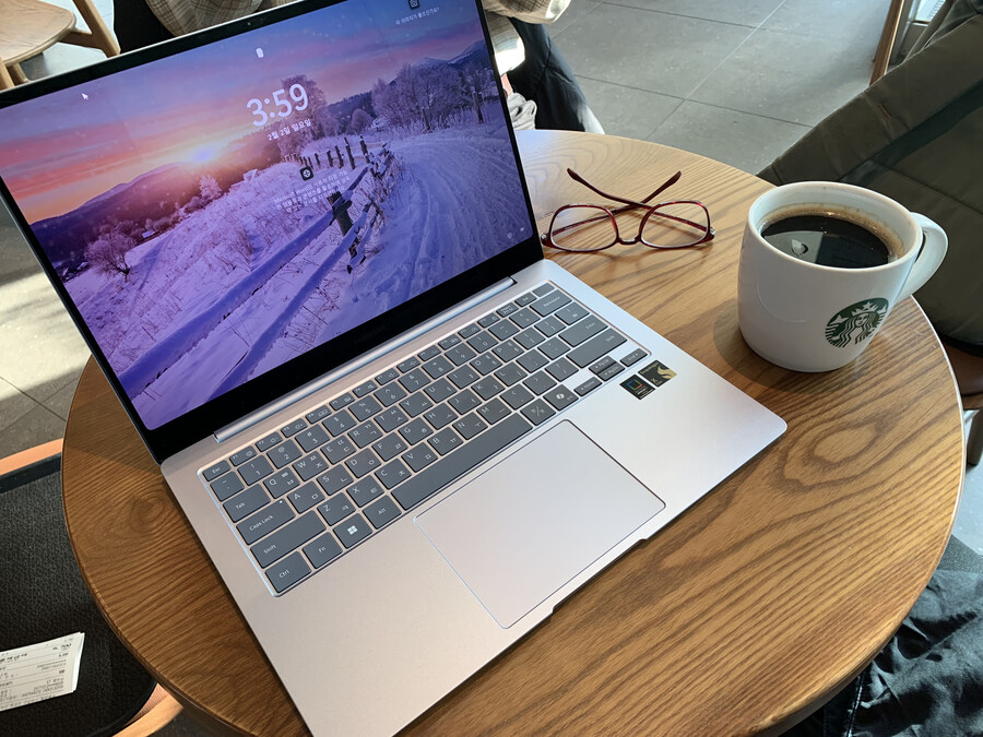 삼성 갤럭시 북4 Edge (NT940XMA-K01A) 실사용기 - 2편_1.jpg