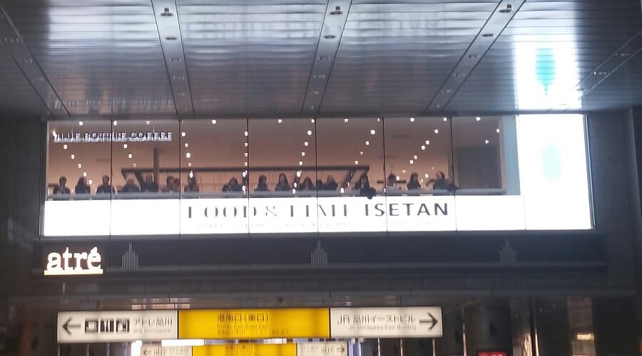 사진을 찍을 수 없는 일본 어느 역의 유명 관광지_1.jpg