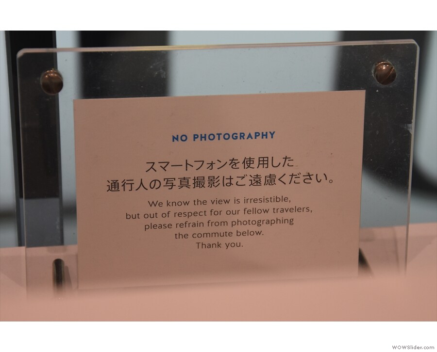 사진을 찍을 수 없는 일본 어느 역의 유명 관광지_3.jpg