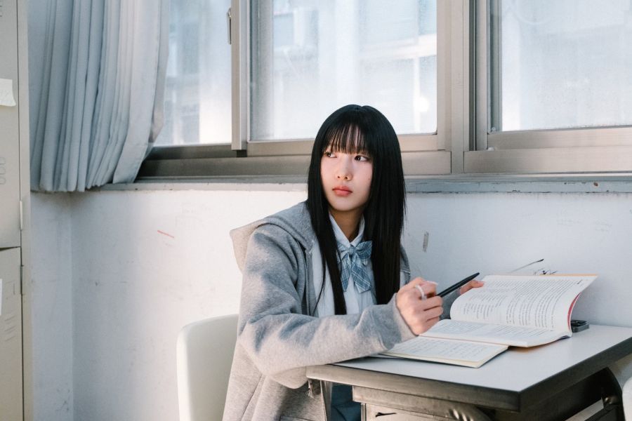 영파씨 Special Album 〈COLD〉 still cut 2_5.jpg