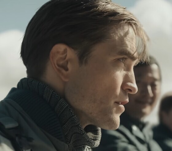 SF) 외계 행성의 수어사이드 스쿼드_4.png