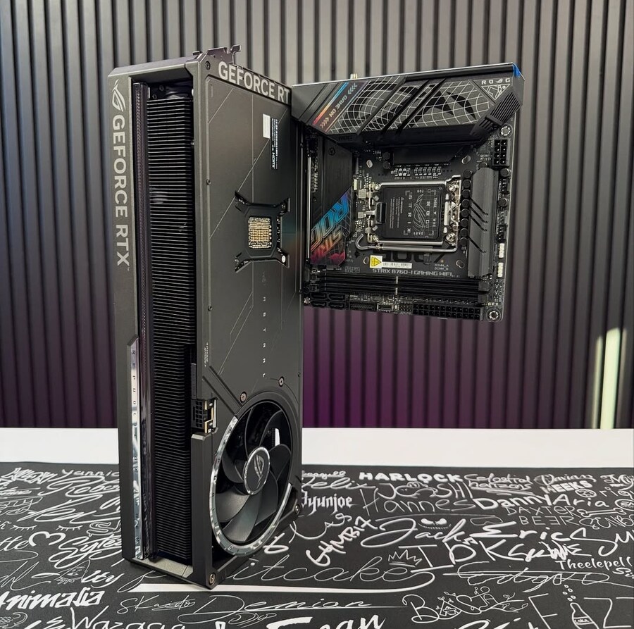 게이밍 컴퓨터 근황.jpg_1.jpg